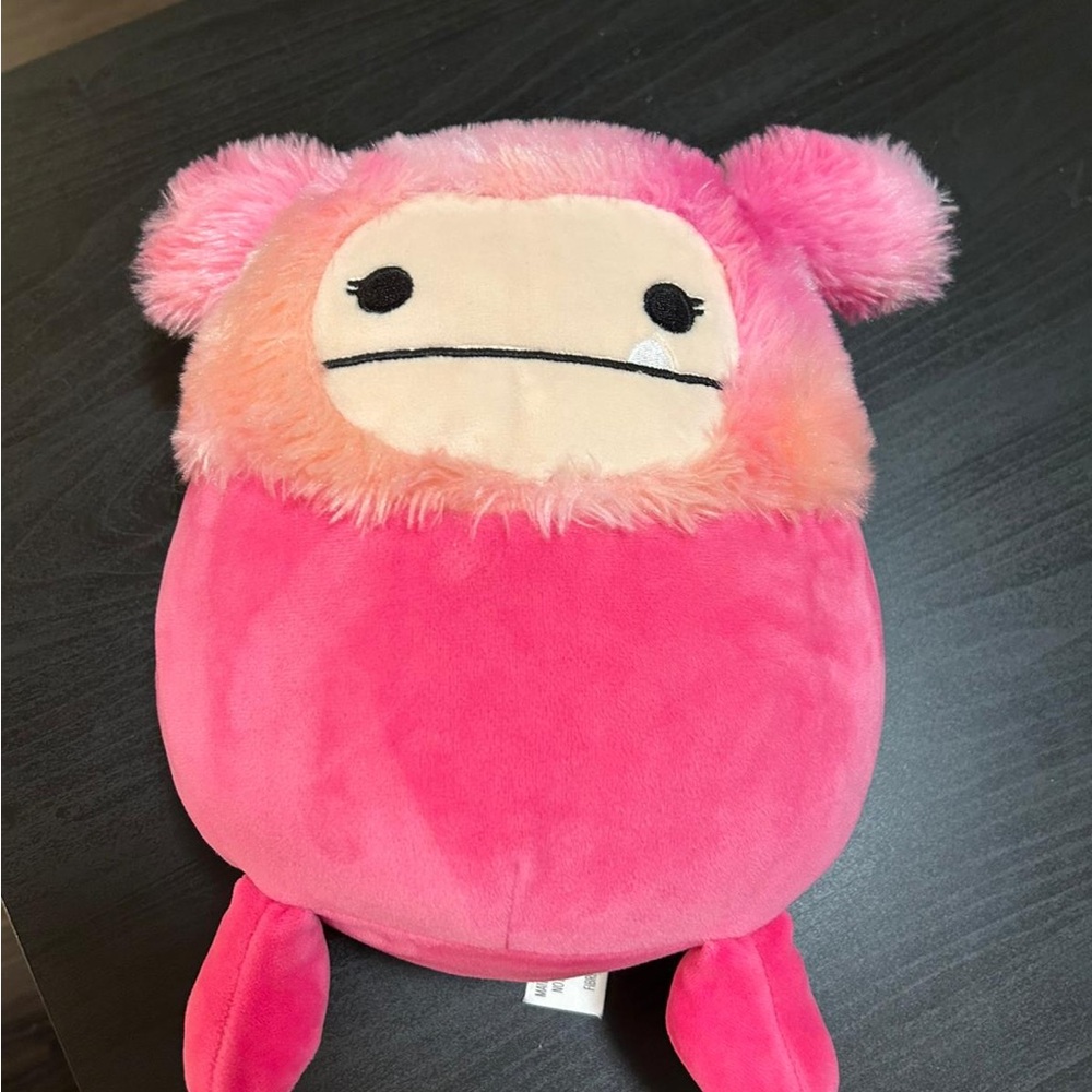 Squishmallows Pink and Cream Plush Toy Sasquatch - Picture 1 of 1